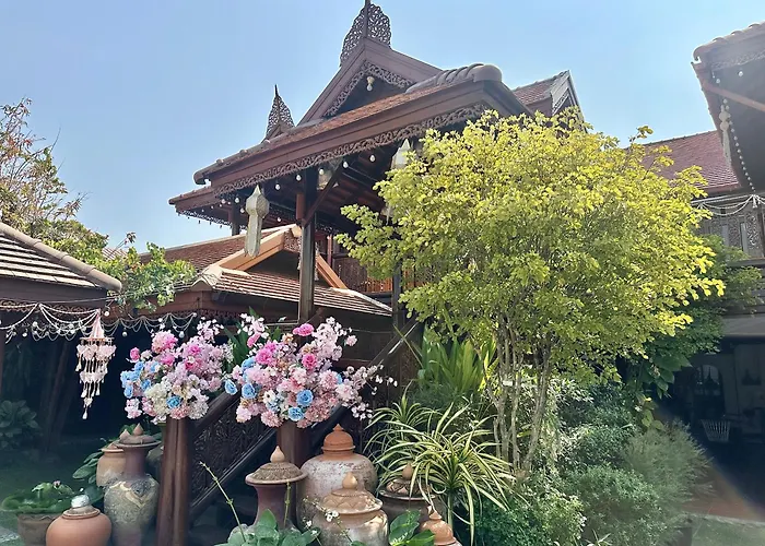 Montri Donmuang Resort Bangkok
