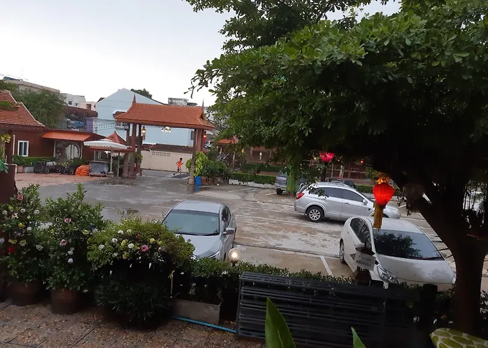 Montri Donmuang 2* Bangkok