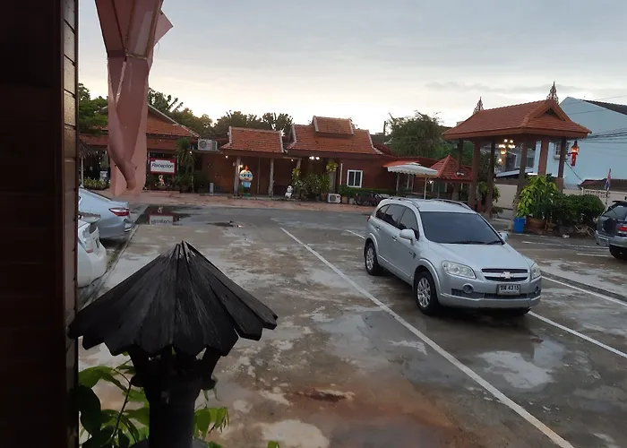 Resort Montri Donmuang 2*