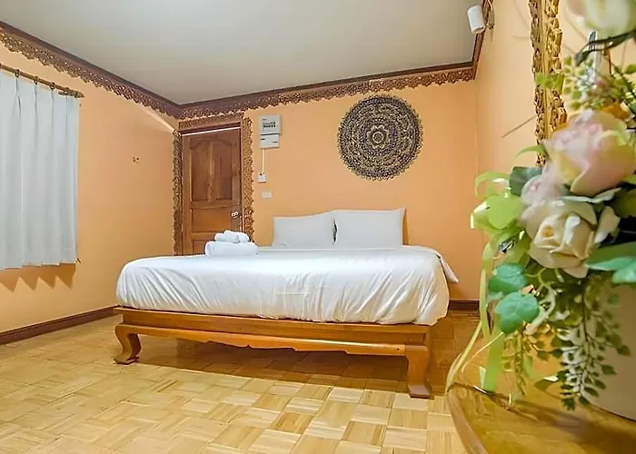 Montri Donmuang 2* Bangkok